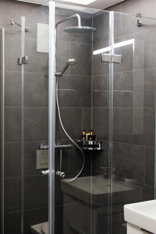 Lamira - Serviced Apartments Цюрих Екстериор снимка